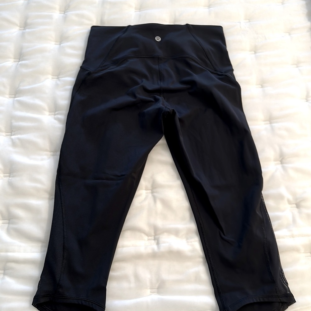Women’s Lululemon Base Pace High-Rise Crop 17". Black, size 8. Hardly worn.